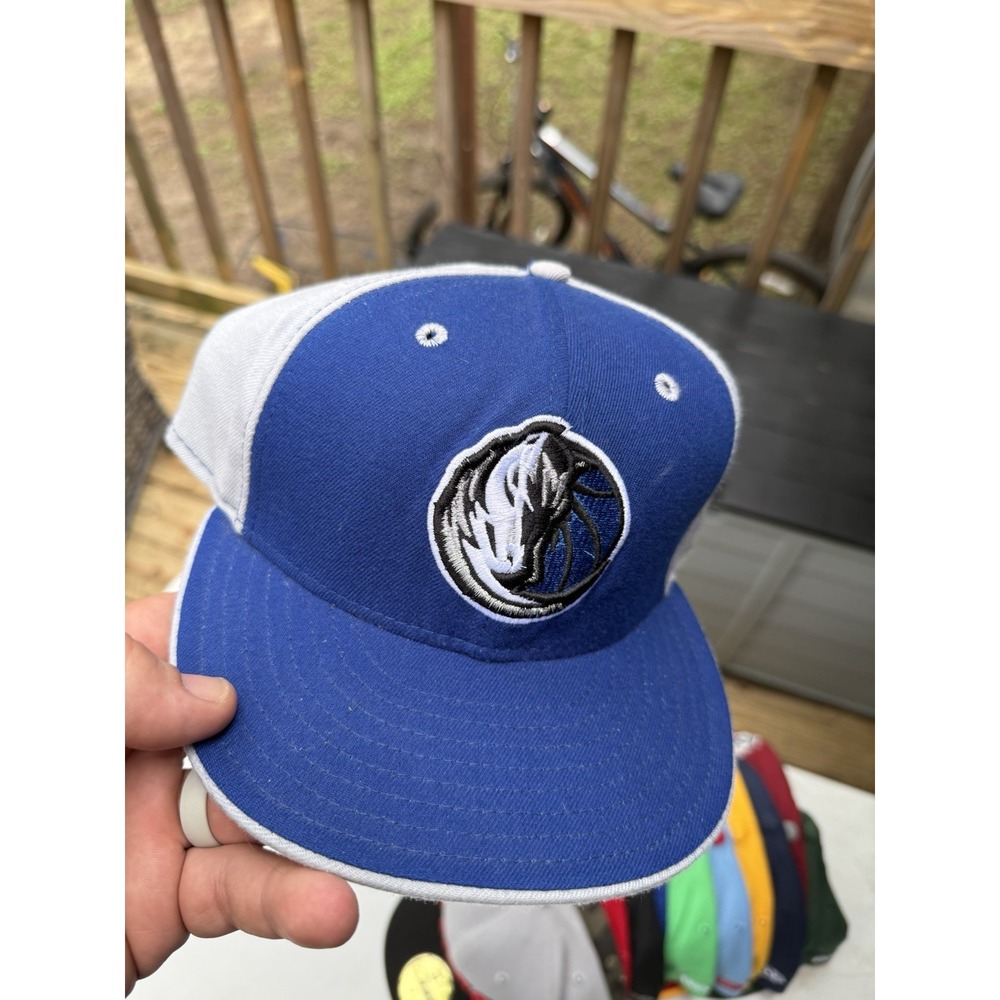 Dallas Mavericks Blue Vintage 7 1/4 New Era Hat